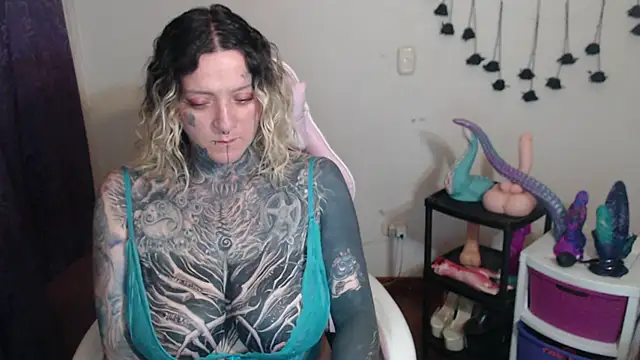 Chat +18 de SLOPPYTITSS ao vivo