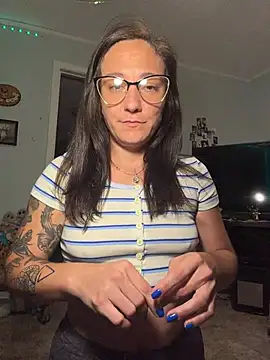 צ'אט XXX בשידור חי של xnaomifox