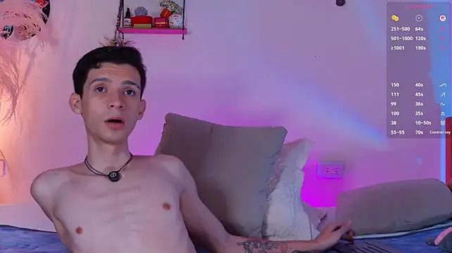 VicenteFerrer's Live XXX Chat