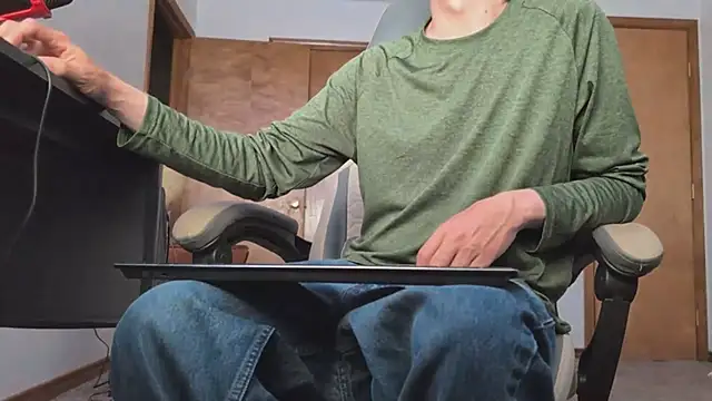 Opondestre00420 Live XXX-Chat