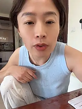 Saozi666 - 完成目标可选:挤奶水，M腿，后入视角，V字腿，开双插票，手指入穴