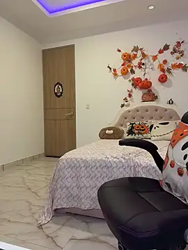 MissBecka_ - shake that tail