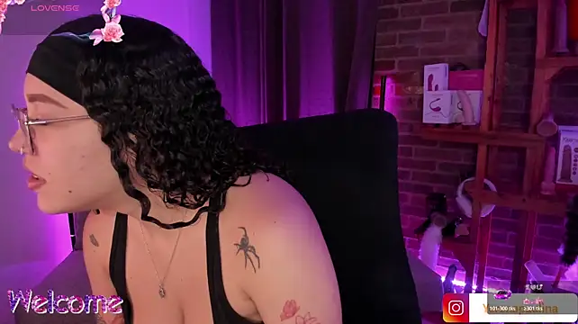 Liz_martins1 - show tits