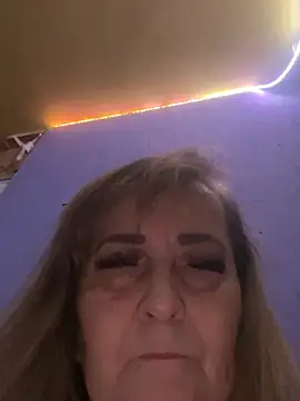 Chat +18 de Irina2909@xh ao vivo
