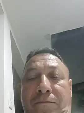 luchoarr Adlı Modelin Canlı XXX Sohbeti