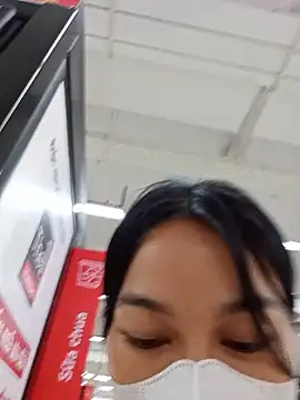 HoneyNana2000 - Let make me wet on the bus🫣💦💦💦