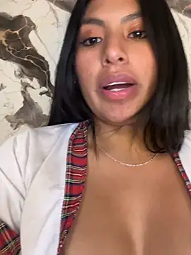 BrunetteBliss69 - Panty off + finger pussy