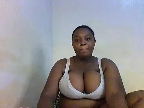 Bigboobies30 Adlı Modelin Canlı XXX Sohbeti