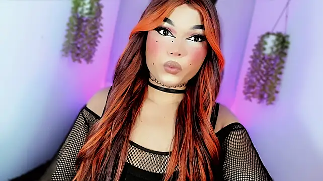 misstreslatin's Live XXX Chat