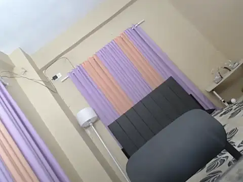 Онлайн чат XXX XxHolyhole69