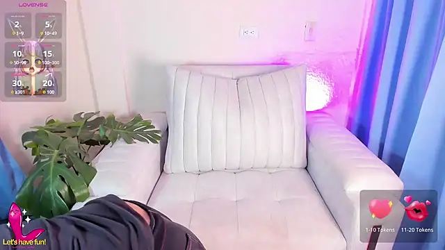 Soofiathooner - blowjob and salive titis