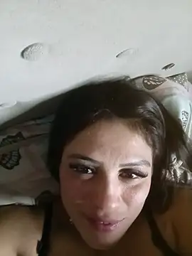 Chat +18 de Milabri ao vivo