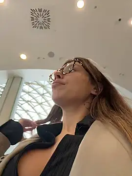 Jucie_Boom – Naživo XXX chat