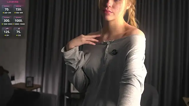 AthenaElsayedl – Naživo XXX chat