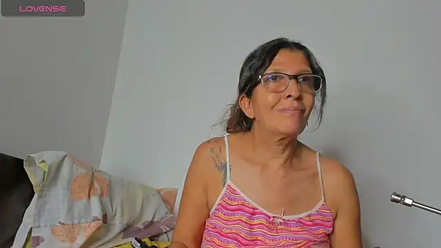 Chat XXX en directo de Keyla_Milf