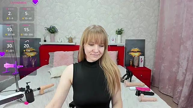 KattyPeachX - Fuck me Lash, Domi, Nora! Show pussy