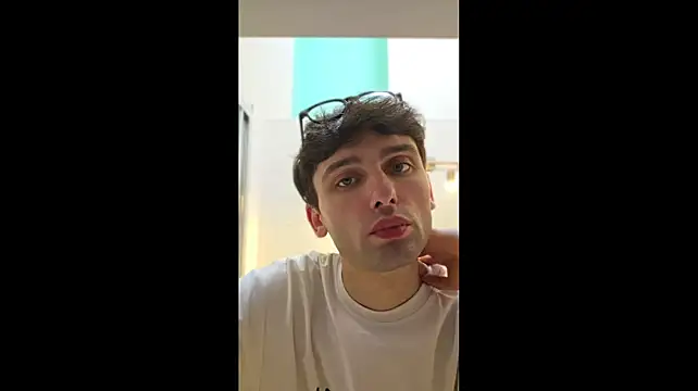 Bad_Bitch_Boy Chat XXX live