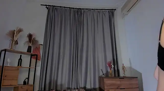 XXX chat uživo modela EstellaZion