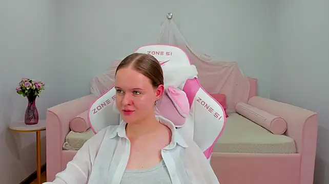 AdaRunen Live XXX chat