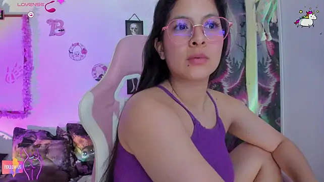 Vibambi's Live XXX Chat