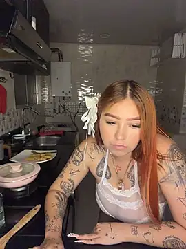 Tetonic_04 - suck my tits 😇😇