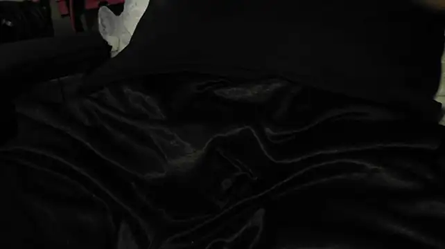 XXX chat uživo modela DevilPup75_