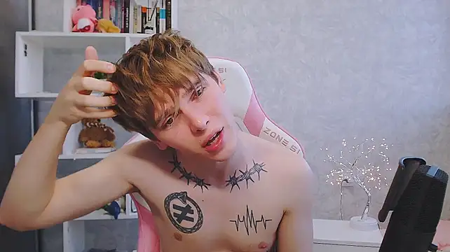 Fredd_Xanders Live XXX-chat