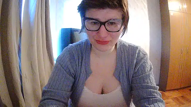 Chat +18 de Jolinaha ao vivo