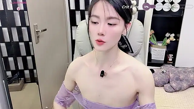 Yueyue-MM - 上空站着直播3分钟