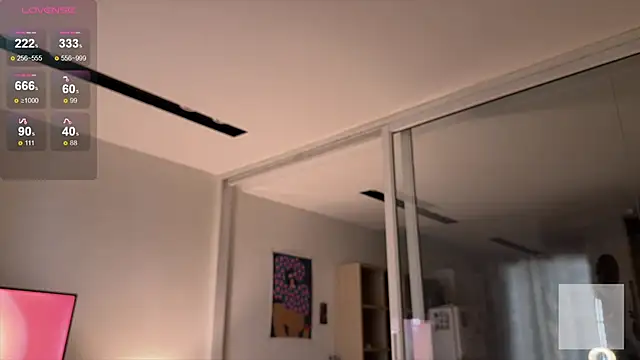 sadetuiningaa Chat XXX in diretta