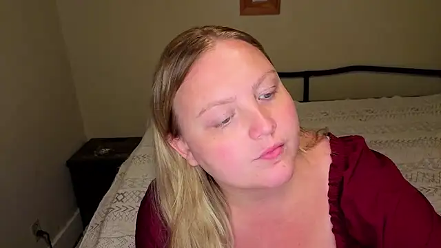 Phatassblonde - twerk no panties