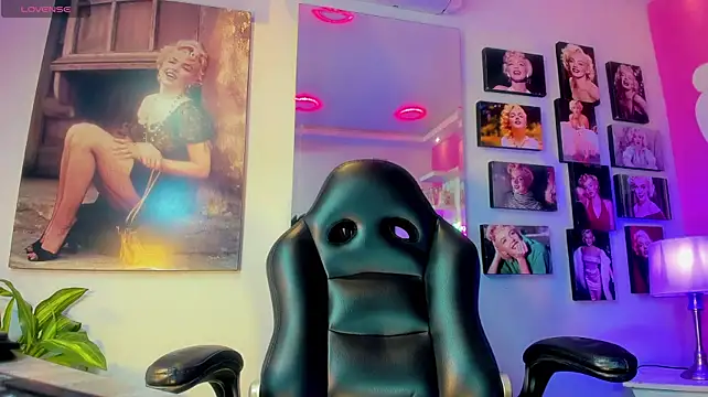 Živý XXX chat AmbarSaeki