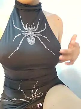 _MissPompitas23_ – Naživo XXX chat