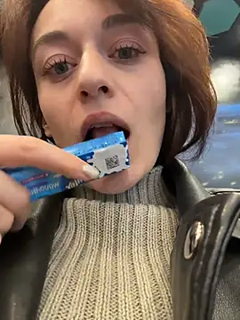 KattyMurr - Play with dildo