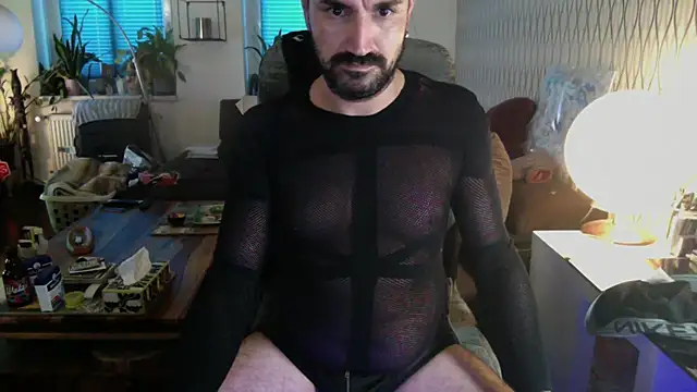 XXX chat uživo modela tomz0819
