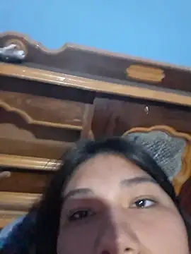 Yenifer15 - Meter un dedo