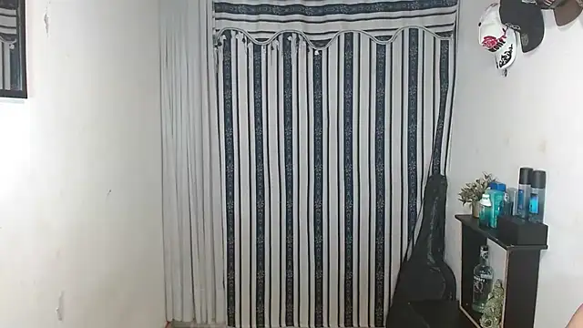 Živý XXX chat ANKENTH