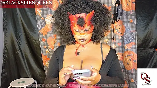 BlackSirenQueen - OIL AND MASSAGE TITTIES