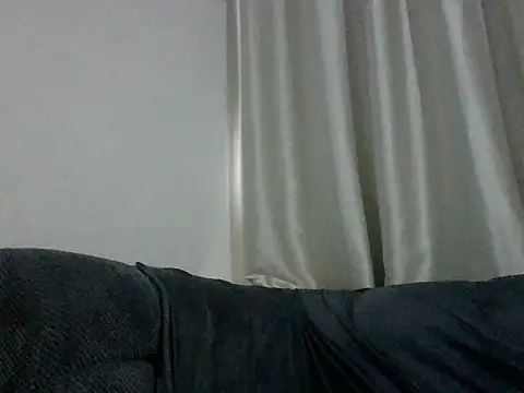 pretty_doll04 লাইভ XXX চ্যাট