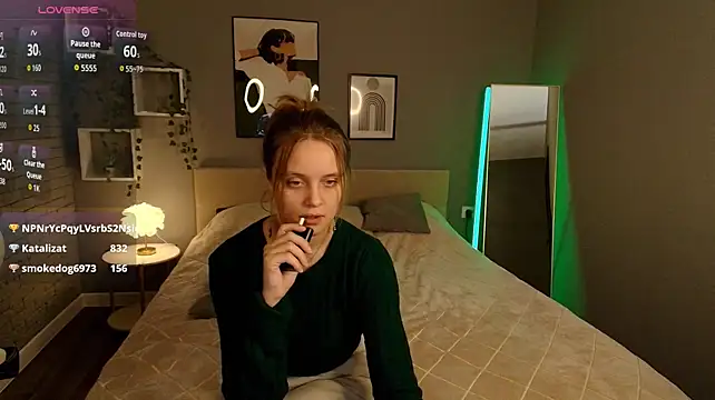 Alisa_Laurent - Fuck yourself with a dildo