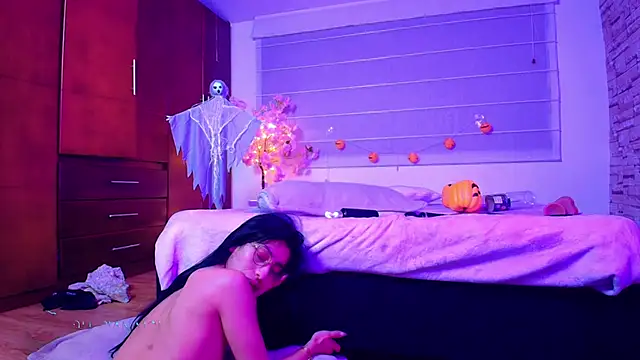 Chatroom XXX en direct de Lucyjoi