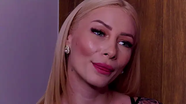 AngieShae's Live XXX Chat