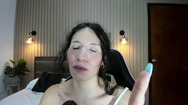 Živý XXX chat valeryn__rosse