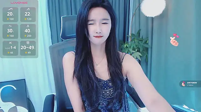 Feifei-love - 脱一件衣服