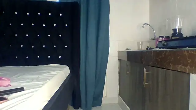 Thicky_Curry_ - FOUNTAIN SQUIRT