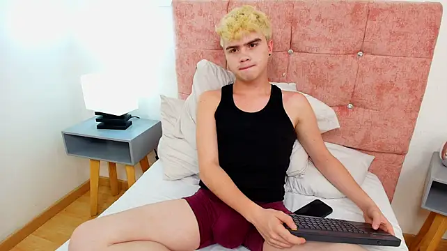 Ian_Stone 라이브 XXX 채팅