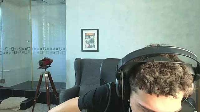 XXX chat uživo modela KaydenDrew