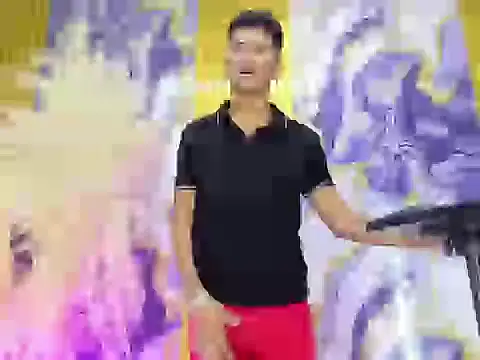 Živý XXX chat NIO_KLOUDS_
