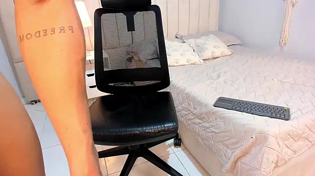 JustPhantom Pertunjukan Webcam