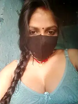 hemayadav111's Live XXX Chat